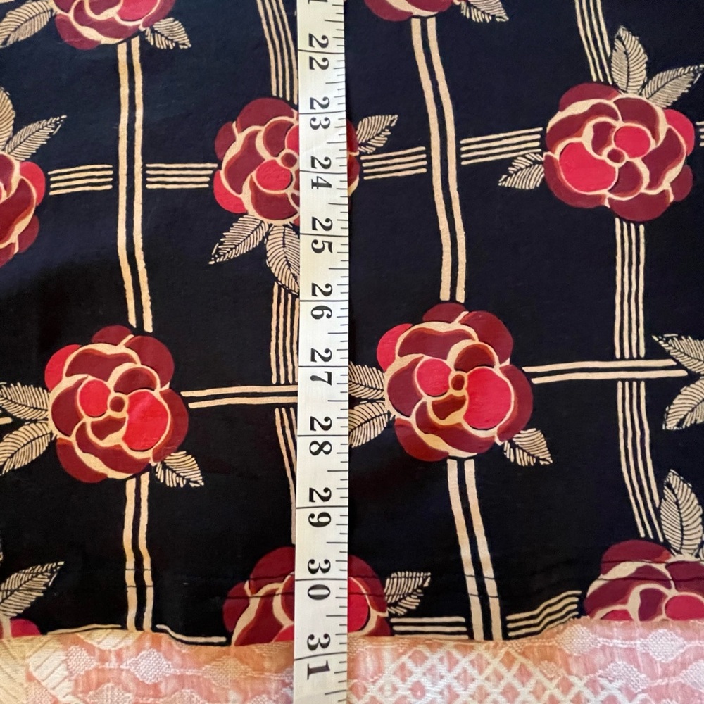 Pact Fit And Flare Party Party Dress Floral Patterned Fabric in Black and Red - Picture 4 of 10